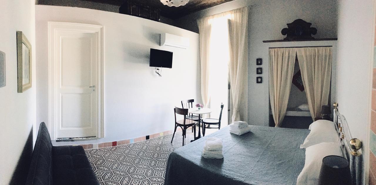 Borgo Civico 10 Hotel Cava De' Tirreni Exterior photo